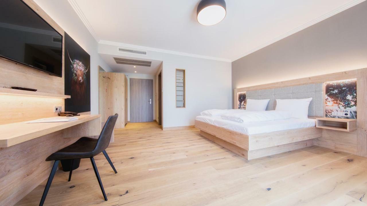 Heuboden Hotel Heu.Loft Freiburg Umkirch Buitenkant foto