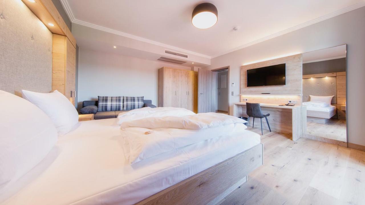 Heuboden Hotel Heu.Loft Freiburg Umkirch Buitenkant foto